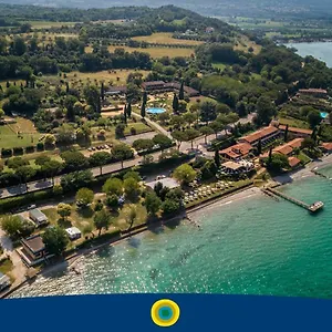 Club Del Sole Desenzano Boutique 4* Desenzano del Garda