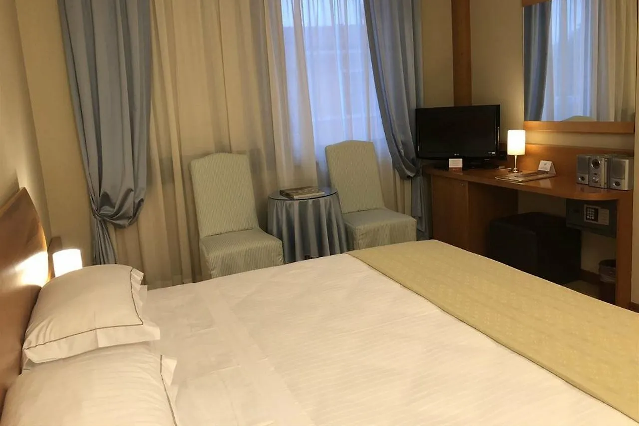 Hotel Leopardi Verona